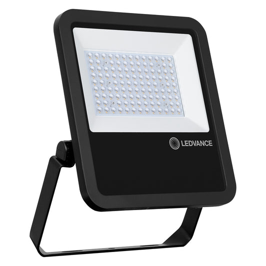 LED reflektor 72W IP65 3000K 48° – vonkajšie LED svietidlo LEDVANCE