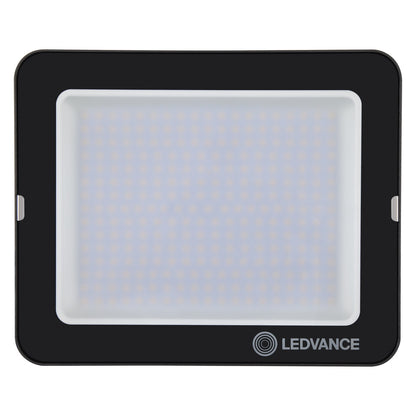 LED reflektor 135W IP65 4000K 100° – vonkajšie LED svietidlo LEDVANCE