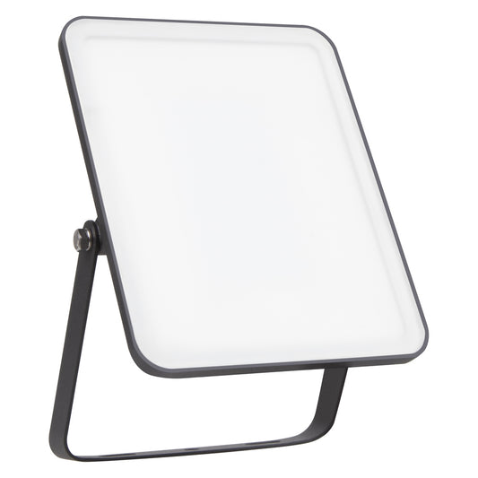 LED reflektor 30W IP65 3000K 100° – vonkajšie LED svietidlo LEDVANCE