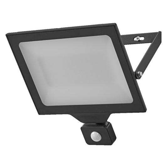 LED reflektor 20W IP65 6500K 100° – vonkajšie LED svietidlo LEDVANCE