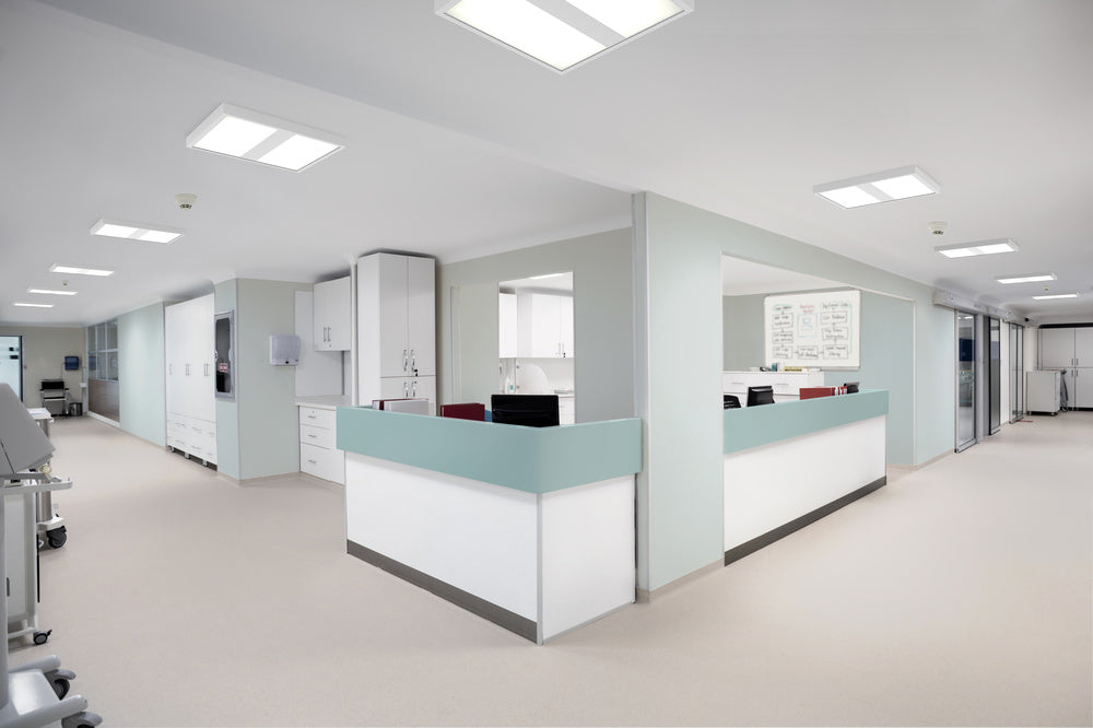 LED panel 36W IP54 3000K 120° – LED stropný panel LEDVANCE