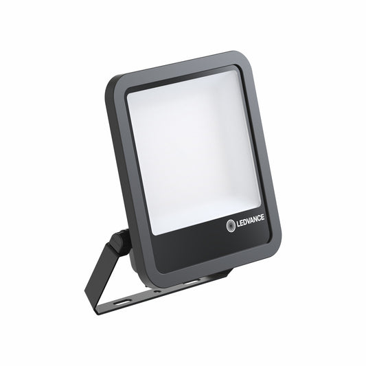 LED reflektor 17W IP66 4000K 100° – vonkajšie LED svietidlo LEDVANCE