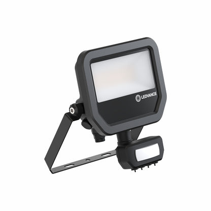 LED reflektor 41W IP65 4000K 100° – vonkajšie LED svietidlo LEDVANCE