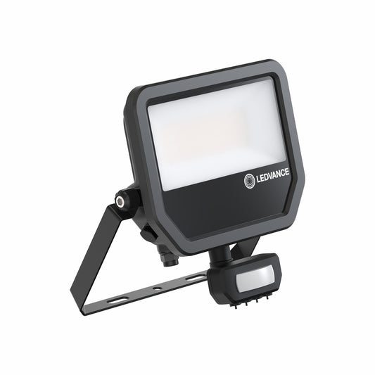 LED reflektor 41W IP65 3000K 100° – vonkajšie LED svietidlo LEDVANCE