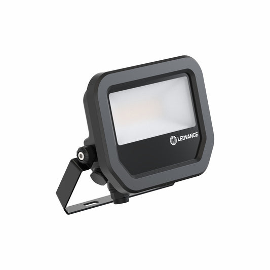 LED reflektor 8W IP66 3000K 100° – vonkajšie LED svietidlo LEDVANCE