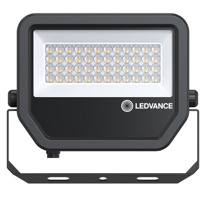 LED reflektor 100W IP66 4000K 48° – vonkajšie LED svietidlo LEDVANCE