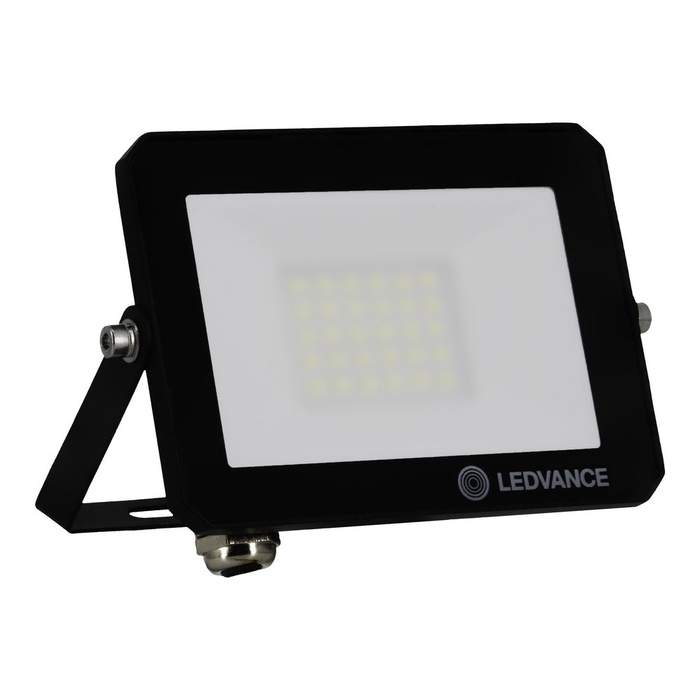 LED reflektor 20W IP65 3000K 105° – vonkajšie LED svietidlo LEDVANCE