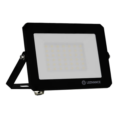 LED reflektor 20W IP65 3000K 105° – vonkajšie LED svietidlo LEDVANCE