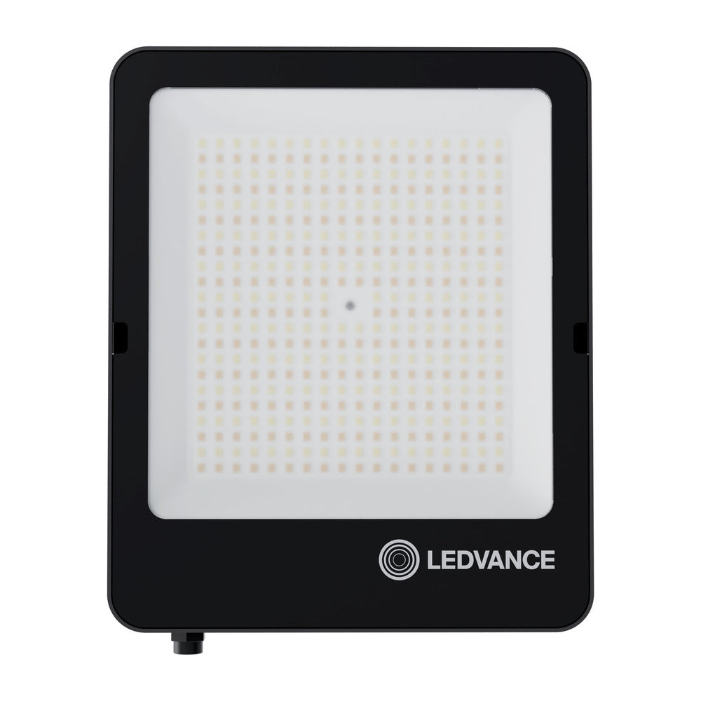 LED reflektor 105W IP65 3000K 100° – vonkajšie LED svietidlo LEDVANCE