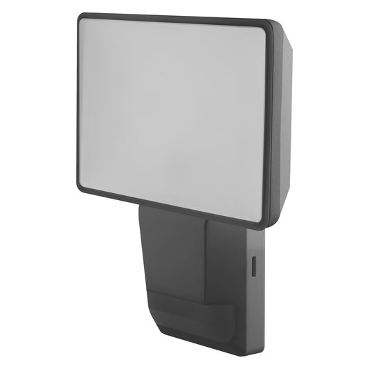 LED reflektor 27W IP55 4000K 100° – vonkajšie LED svietidlo LEDVANCE