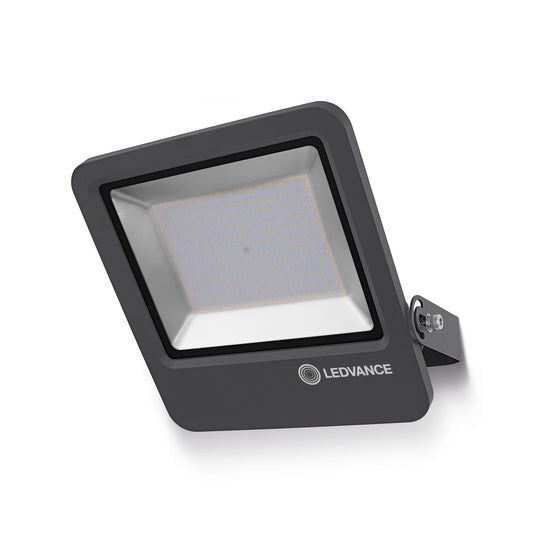 LED reflektor 20W IP65 4000K 110° – vonkajšie LED svietidlo LEDVANCE
