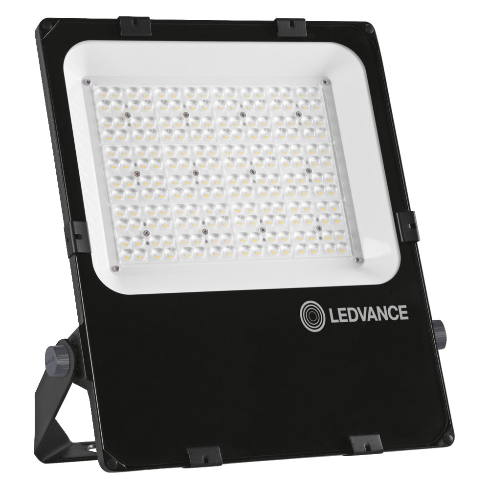 LED reflektor 150W IP66 3000K 60° – vonkajšie LED svietidlo LEDVANCE